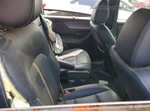 JM3KKEHD2S1212765 2025 MAZDA CX-90 Beige Вид задньої частини салону