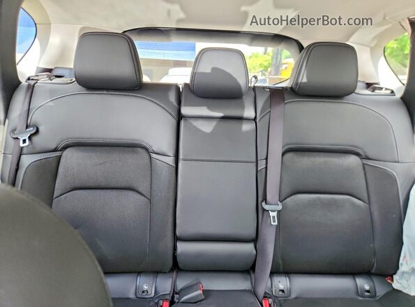JM3KMCHA8T0132284 2026 MAZDA CX-5 Серебряный Вид задних сидений