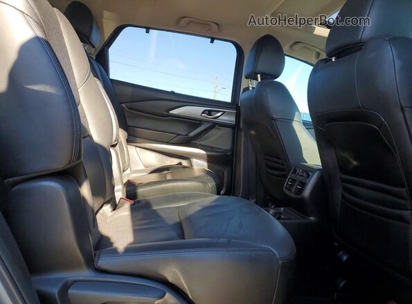 JM3TCACY3L0400139 2020 MAZDA CX-9 Silver Rear interior view