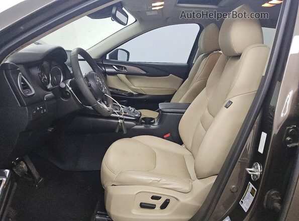 JM3TCACY7G0114350 2016 MAZDA CX-9 Tan Front interior view
