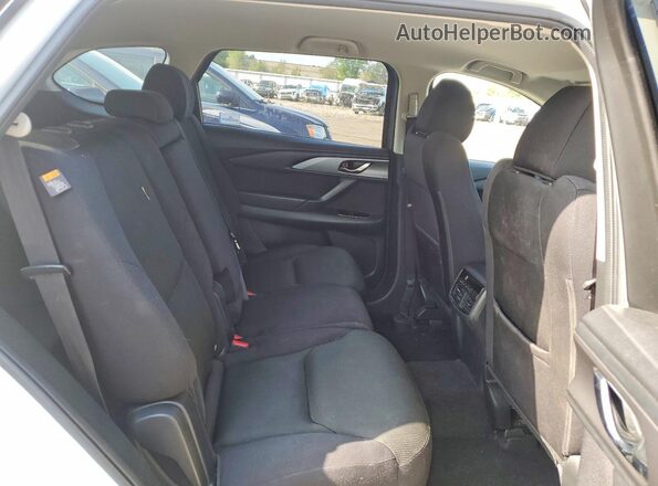 JM3TCBBY1J0216175 2018 MAZDA CX-9 White Սալոնի հետևի տեսք