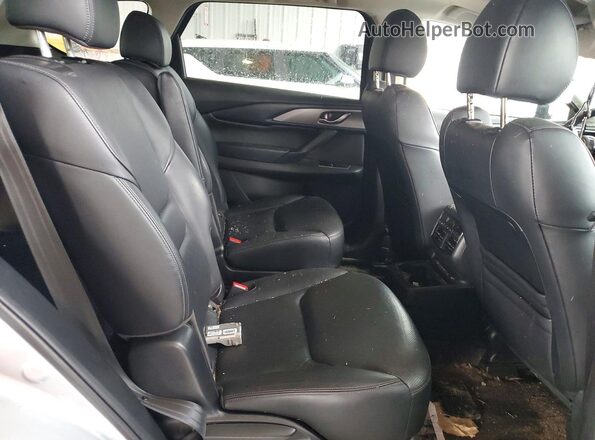 JM3TCBCY6P0652916 2023 MAZDA CX-9 Silver Вид задньої частини салону