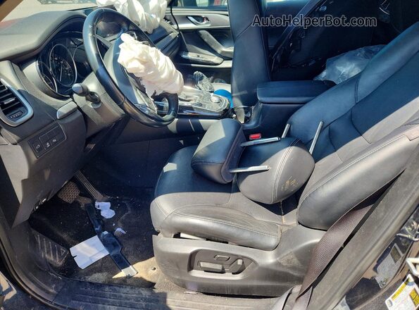 JM3TCBCYXN0602369 2022 MAZDA CX-9 Blue Front interior view