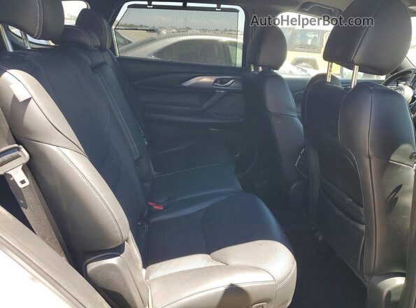 JM3TCBDY9P0649376 2023 MAZDA CX-9 Gray Vista de los asientos traseros