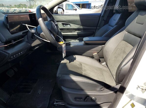JN1AF0BA4RM436545 2024 NISSAN ARIYA White წინა სალონის ხედი