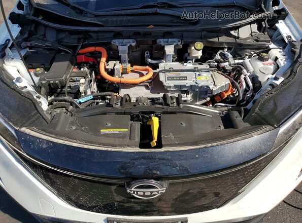 JN1AF0BA4RM436545 2024 NISSAN ARIYA White ძრავის განყოფილების ხედი