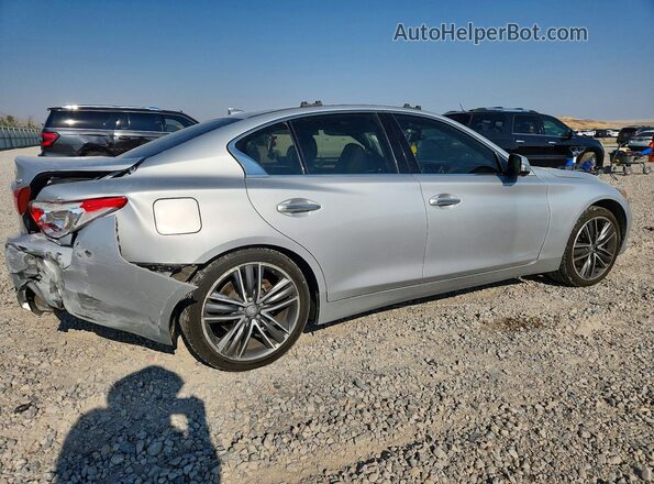 JN1AV7AR2GM530102 2016 INFINITI Q50 Серебряный Задняя правая четверть
