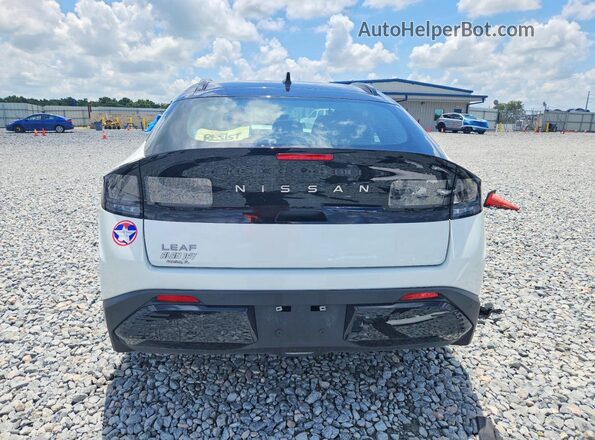 JN1AZ2EB8TM300420 2026 NISSAN LEAF White უკანა ხედი