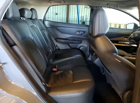 JN1BF0BA6RM435773 2024 NISSAN ARIYA Gray Widok wnętrza z tyłu