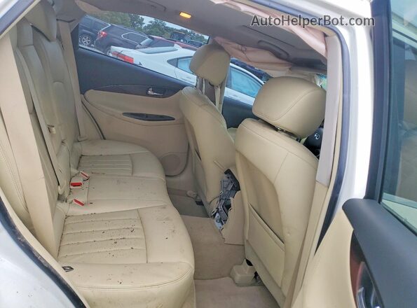 JN1BJ0RP1HM385131 2017 INFINITI QX50 White Սալոնի հետևի տեսք