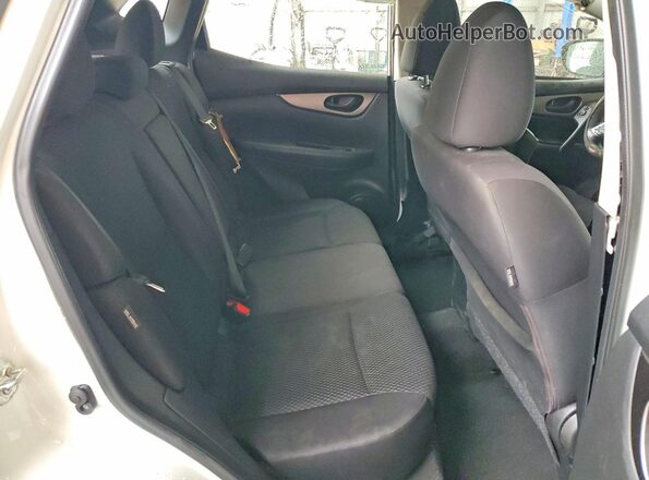 JN1BJ1AV5MW301844 2021 NISSAN ROGUE White უკანა სალონის ხედი