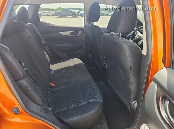 JN1BJ1AV8MW317360 2021 NISSAN ROGUE Orange Widok tylnych siedzeń