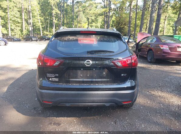 JN1BJ1CP2HW000825 2017 NISSAN ROGUE Black 