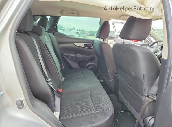 JN1BJ1CP2HW004079 2017 NISSAN ROGUE Silver უკანა სავარძლების ხედი