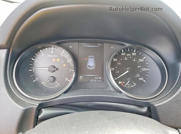 JN1BJ1CP2HW004079 2017 NISSAN ROGUE Silver ხელსაწყოთა პანელის ხედი