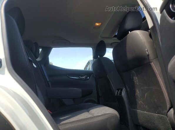 JN1BJ1CP2HW019424 2017 NISSAN ROGUE White Սալոնի հետևի տեսք