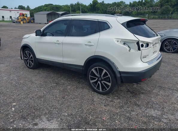 JN1BJ1CP2JW151413 2018 NISSAN ROGUE White Trasero izquierdo