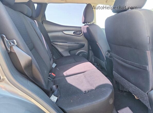 JN1BJ1CP2JW156563 2018 NISSAN ROGUE Gray 