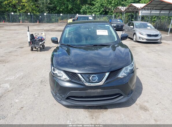 JN1BJ1CP2JW196898 2018 NISSAN ROGUE Черный Вид задней части салона