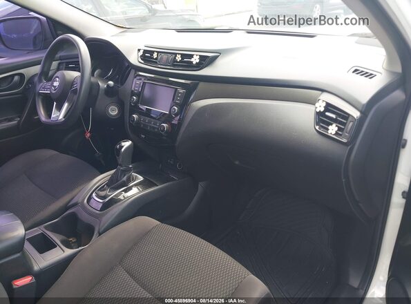 JN1BJ1CP2KW221302 2019 NISSAN ROGUE White წინა სალონის ხედი