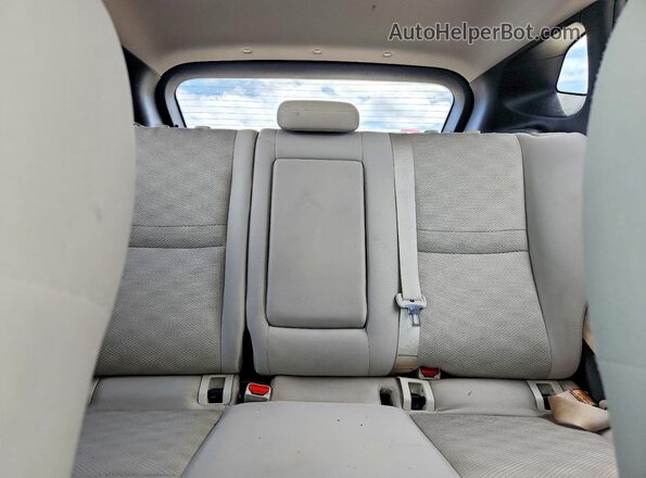 JN1BJ1CP2KW523625 2019 NISSAN ROGUE Cream Հետևի նստատեղերի տեսք