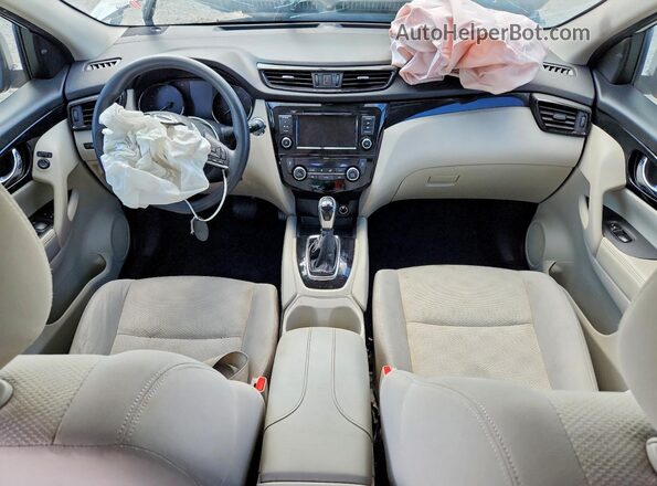 JN1BJ1CP2KW523625 2019 NISSAN ROGUE Cream Առջևի վահանակի տեսք