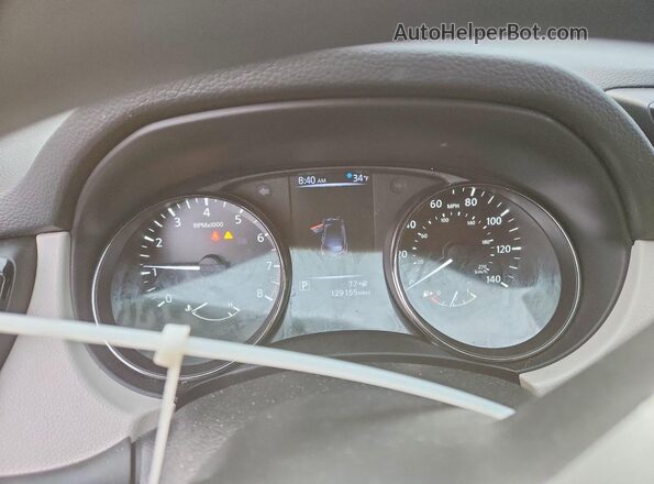 JN1BJ1CP3HW010652 2017 NISSAN ROGUE Black Widok zestawu wskaźników