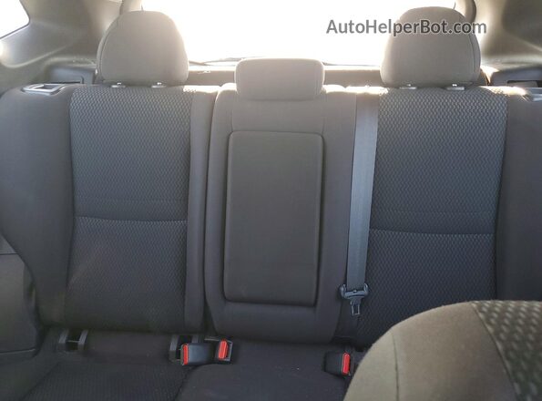 JN1BJ1CP3JW158774 2018 NISSAN ROGUE Черный Вид задних сидений