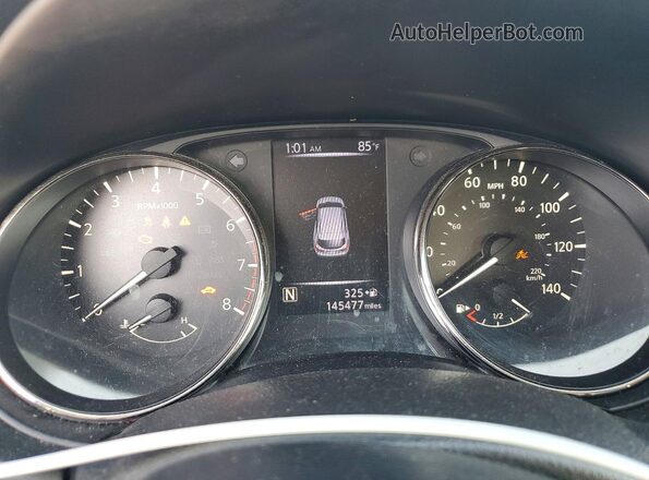 JN1BJ1CP3JW158774 2018 NISSAN ROGUE Черный Вид щитка приборов