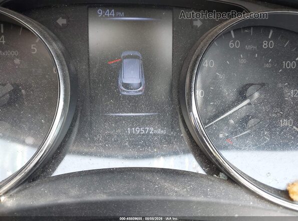 JN1BJ1CP4HW030800 2017 NISSAN ROGUE Silver Вид задніх сидінь