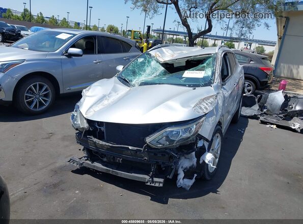JN1BJ1CP4HW030800 2017 NISSAN ROGUE Silver Вид спереду