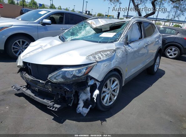 JN1BJ1CP4HW030800 2017 NISSAN ROGUE Silver Передня ліва чверть