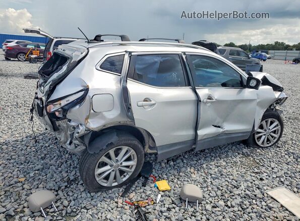 JN1BJ1CP4JW101564 2018 NISSAN ROGUE Silver Задня права чверть