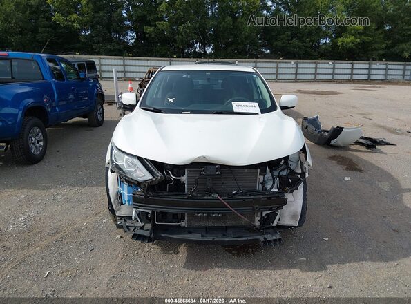 JN1BJ1CP4KW221771 2019 NISSAN ROGUE White Вид задньої частини салону