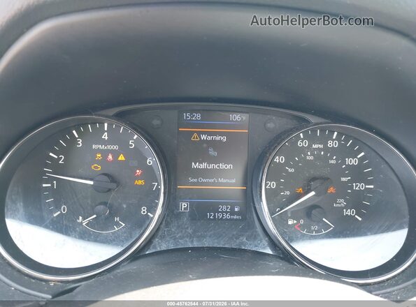 JN1BJ1CP5KW237199 2019 NISSAN ROGUE Red Widok tylnych siedzeń