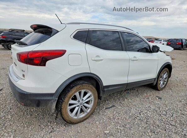 JN1BJ1CPXHW001771 2017 NISSAN ROGUE White Tył prawy