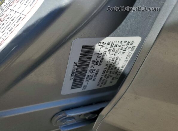 JN1BJ1CR0JW208175 2018 NISSAN ROGUE Silver Շարժիչի բաժամունքի տեսք