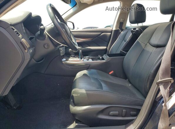 JN1BY1AP9KM505505 2019 INFINITI Q70 Blue Вид салону спереду