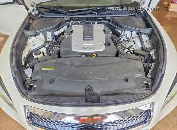 JN1BY1PR0HM210133 2017 INFINITI Q70L White Widok wnętrza z tyłu