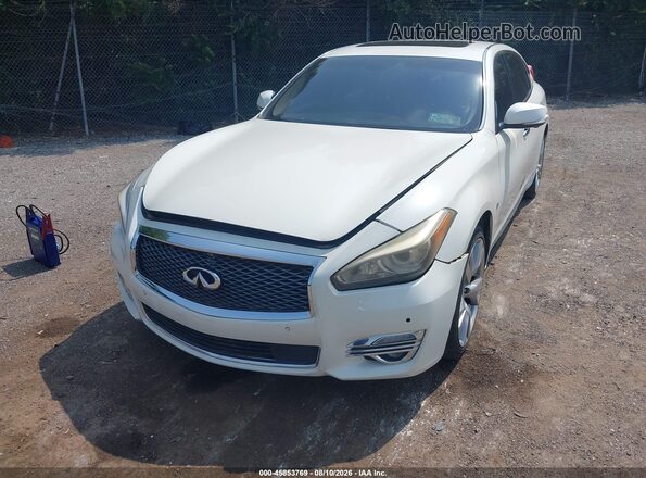 JN1BY1PR6HM210413 2017 INFINITI Q70L White Front view
