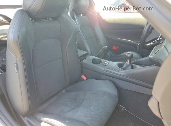 JN1BZ4BH2RM363238 2024 NISSAN Z Gray Rear seats view
