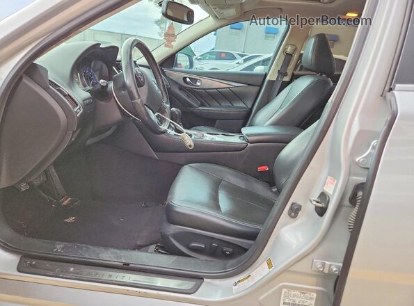 JN1CV7AP4GM201697 2016 INFINITI Q50 Silver Widok wnętrza z przodu