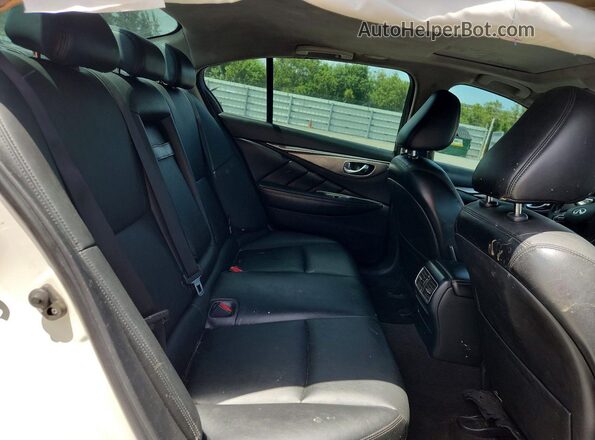 JN1CV7AP7HM640510 2017 INFINITI Q50 White Vista de los asientos traseros