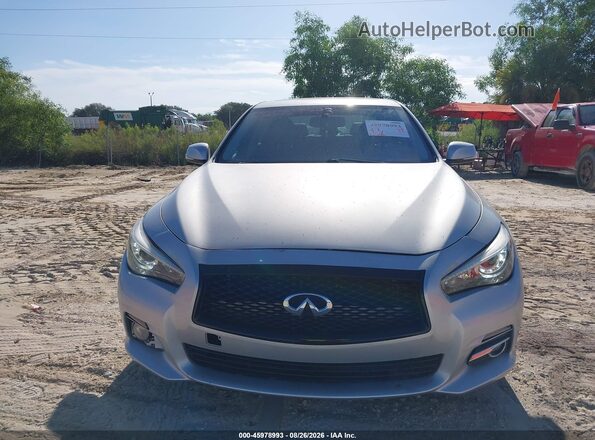 JN1CV7APXGM201770 2016 INFINITI Q50 Silver Front view
