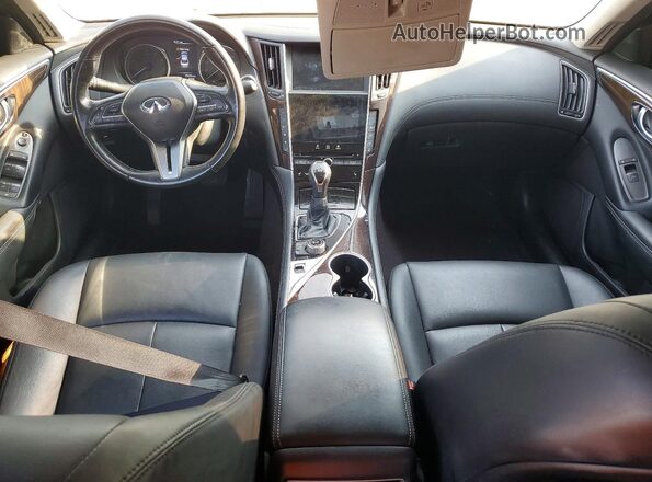 JN1CV7AR9JM280521 2018 INFINITI Q50 White Вид панелі приладів
