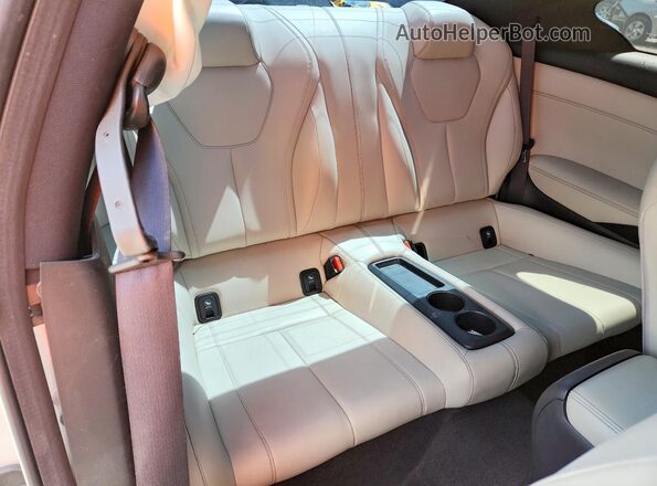JN1CV7EL4HM320973 2017 INFINITI Q60 Silver უკანა სავარძლების ხედი