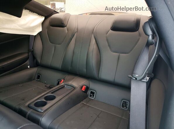 JN1CV7EL7HM320756 2017 INFINITI Q60 Silver Vista de los asientos traseros