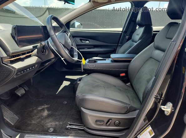 JN1DF0BB7PM708752 2023 NISSAN ARIYA Black Вид салону спереду