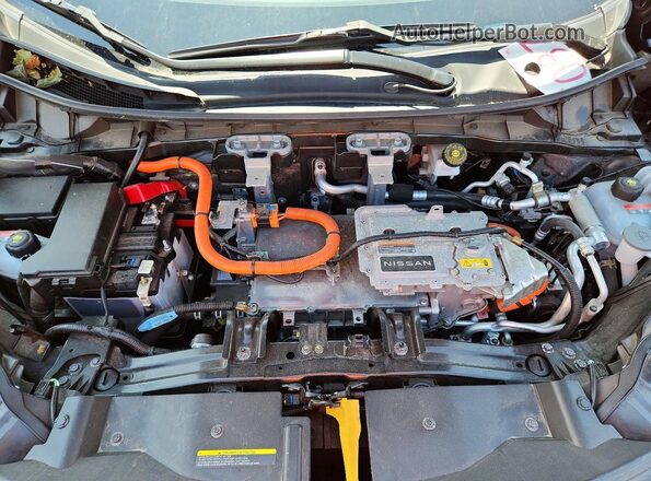 JN1DF0BB8RM736014 2024 NISSAN ARIYA Black Engine compartment view