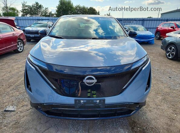 JN1DF0CD5RM742305 2024 NISSAN ARIYA Серый Вид спереди
